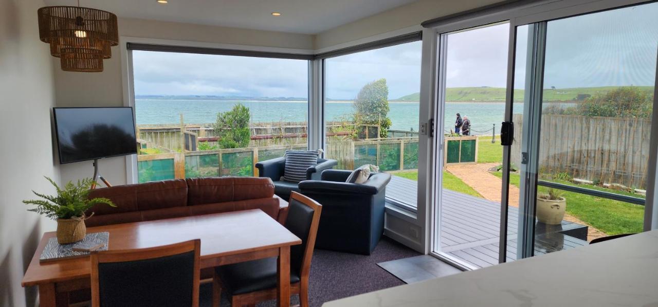 Stanley Village Waterfront Accommodation Exterior foto